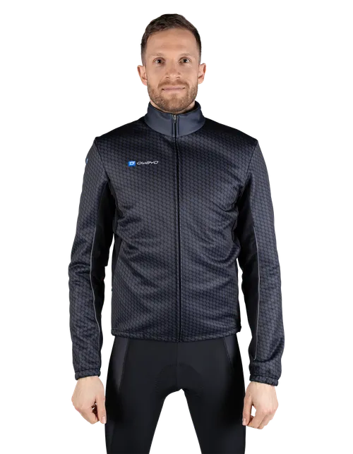  Le modèle mesure 186 cm  cm et porte une taille  5