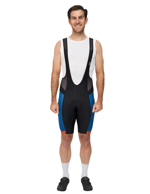  Le modèle mesure 178 cm  cm et porte une taille  4